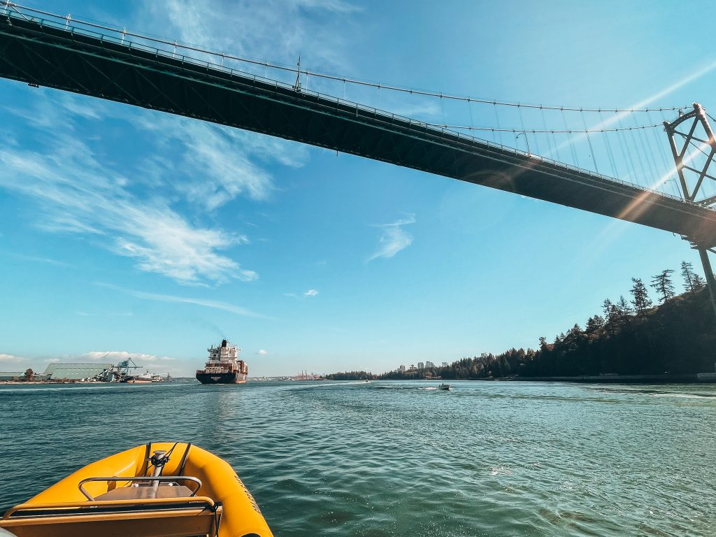 Cargo ship under the Lions Gate Bridge